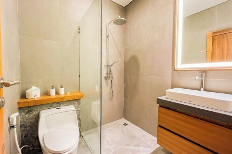 Bathroom 4, KANGIN House Sanur, Denpasar