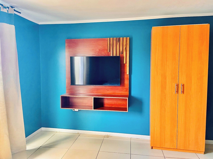 Room 2, Hotel Khantati, Iquique