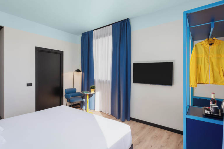 Bedroom 5, CX Naples Centrale, Napoli