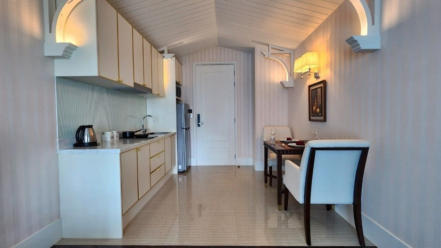 Private kitchenette 2, Grand Florida 1Bedroom CloseToBeach G511, Sattahip