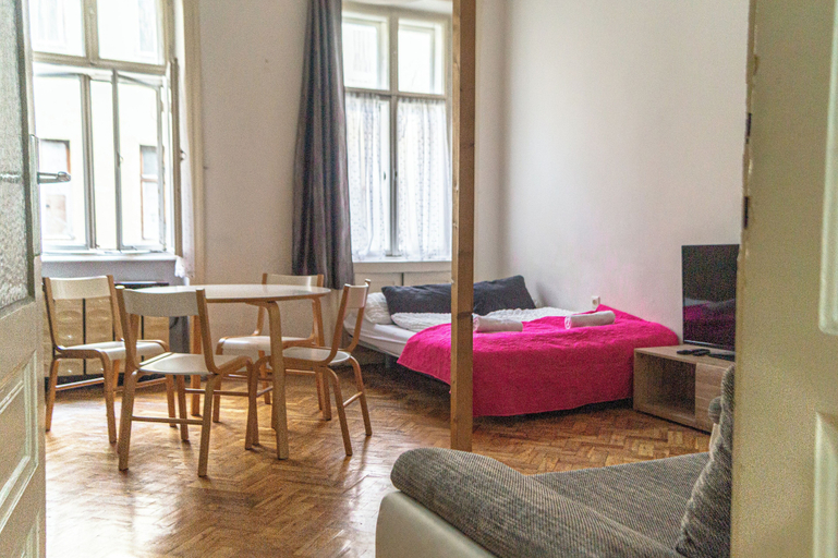 Interior, Budget 1BR Apt Sleeps 5 Belvedere, Wien