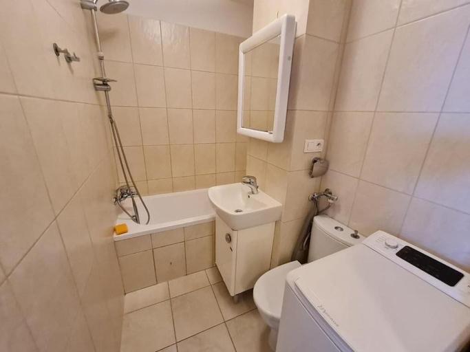 Bathroom, Fantastic Inn Warsaw - Świętokrzyska, Warsaw