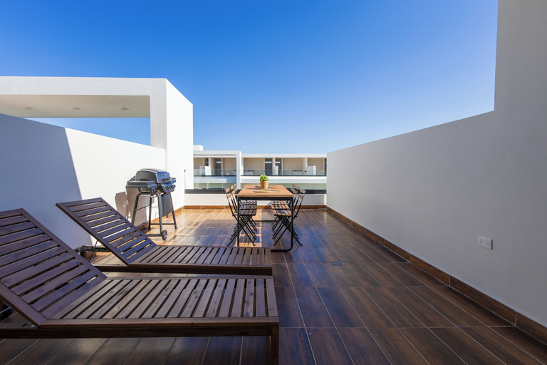 Rooftop terrace 3, Tropical 2BR Retreat - Terrace, BBQ and Pool, Salvaleon de Higuey