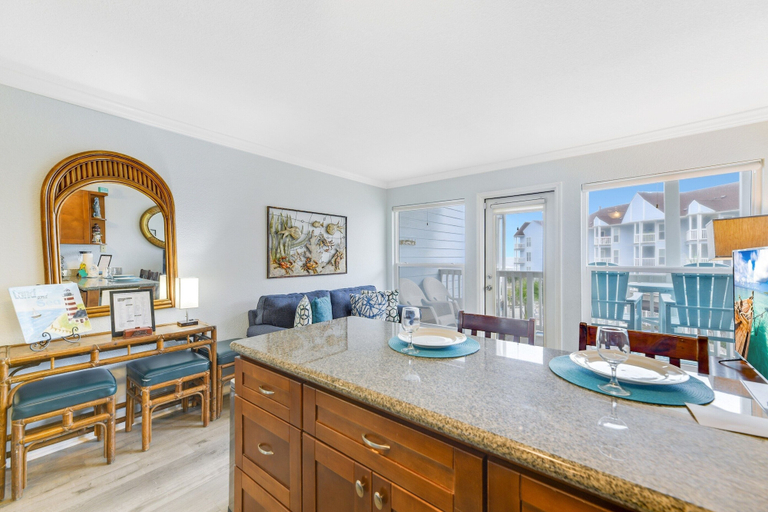 Interior 4, Seascape 2205 1 Bedroom Condo by RedAwning, Galveston
