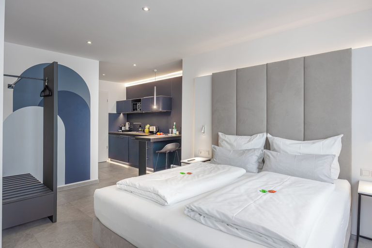 Bedroom 2, zzzpace Smart-Hotel Krefeld, Krefeld