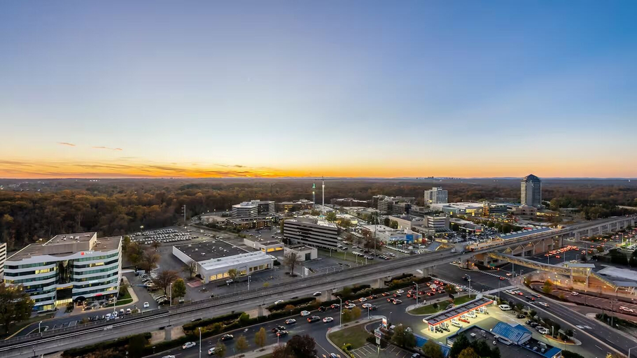 City view 3, Hala tysons, Fairfax