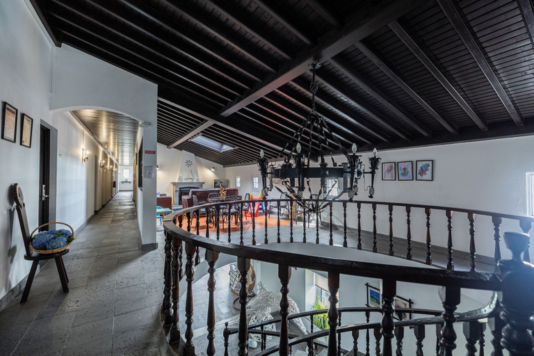 Living area 3, Barracuda Hotel, Ponta Delgada