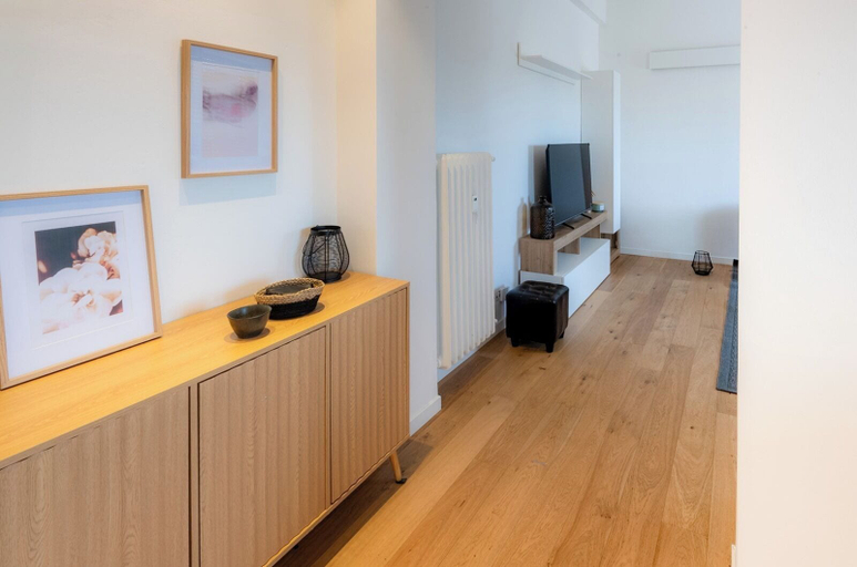 Living area 3, Emilia Suite Garden, Modena