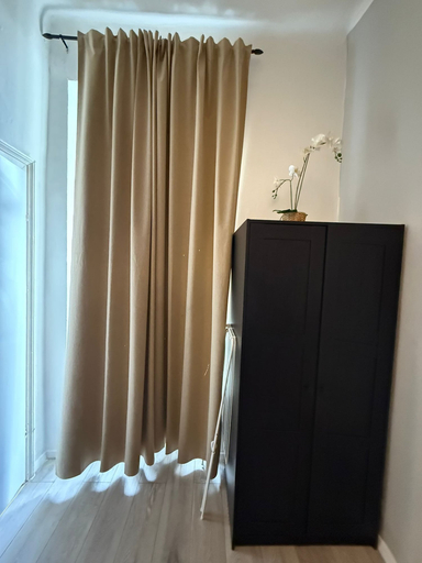 View from room, Simple 2BR Near Westbahnhof Station, Wien