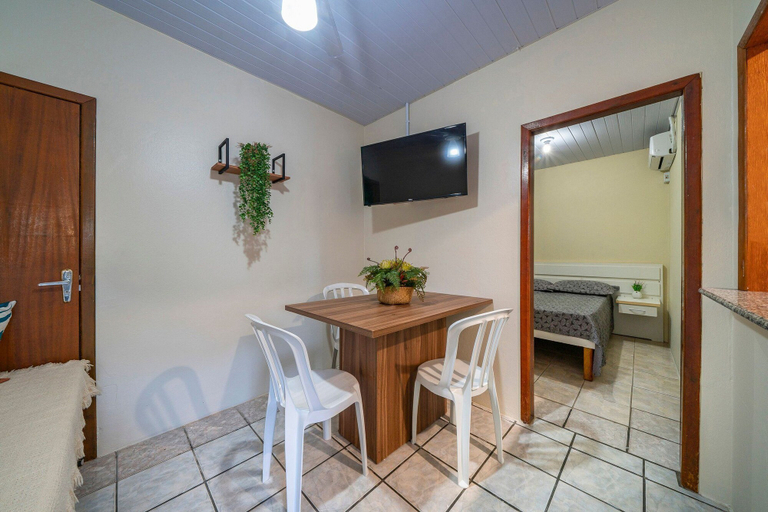 Others 5, AP 24 Ala Canto Gran Residencial Solavir, Bombinhas