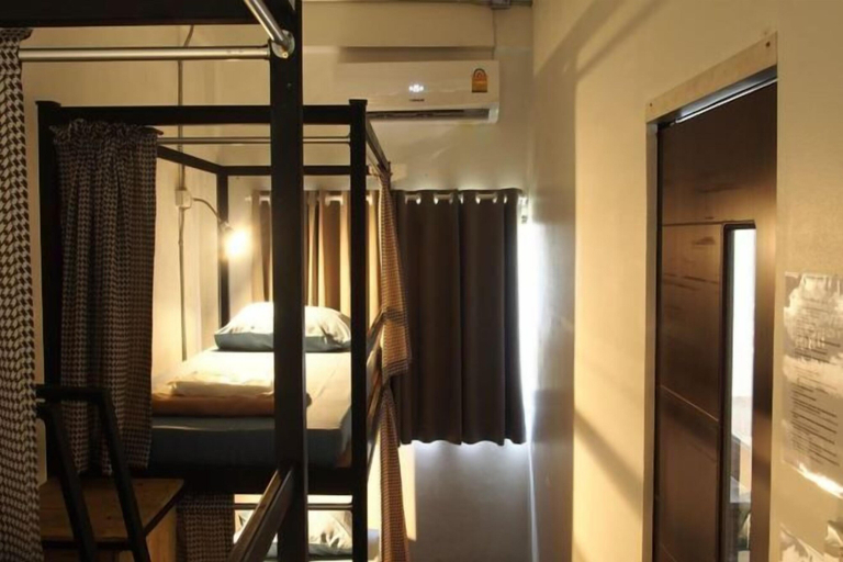 Room 2, Dhub Hostel Donmueng, Don Muang