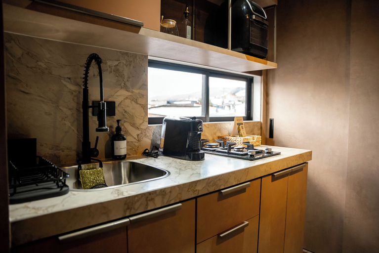 Private kitchen 5, Terrario las acacias, Armenia