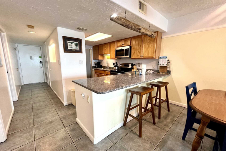 Private kitchen 4, Castaways 9c 2 Bedroom Condo by RedAwning, Baldwin