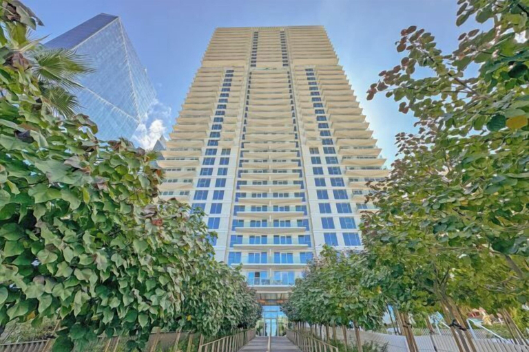 Exterior 2, bnbme Panoramic Vws in JBR w/ 5-Star Amenities, Dubai