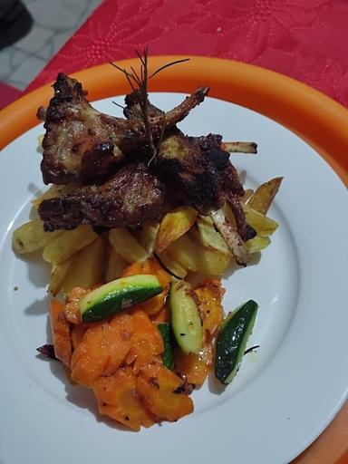 Food & Drinks 5, View Point Cottages, Ndhiwa