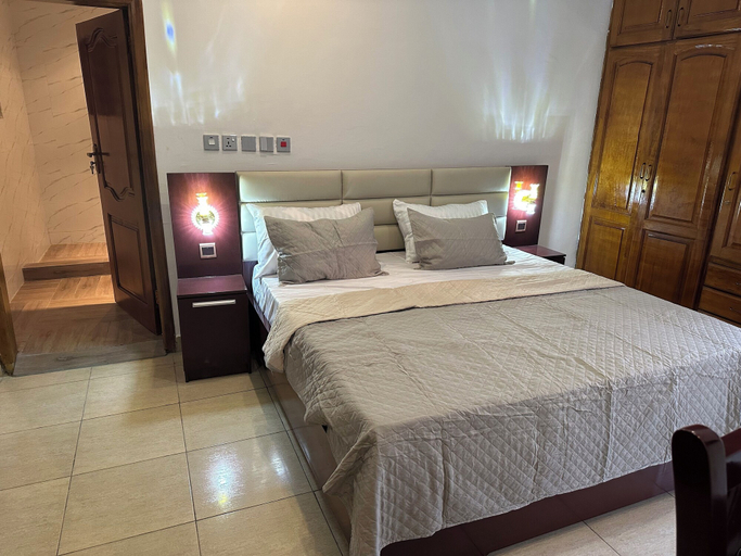 Room 5, D Barfi Executive Lodge, Kumasi