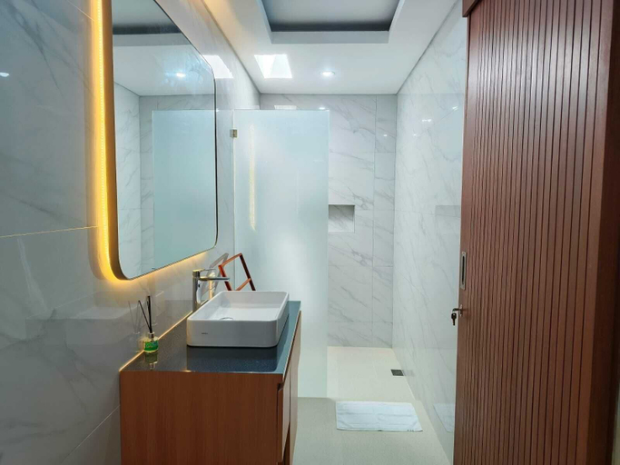 Bathroom 3, Rumah Kodel 4, Denpasar