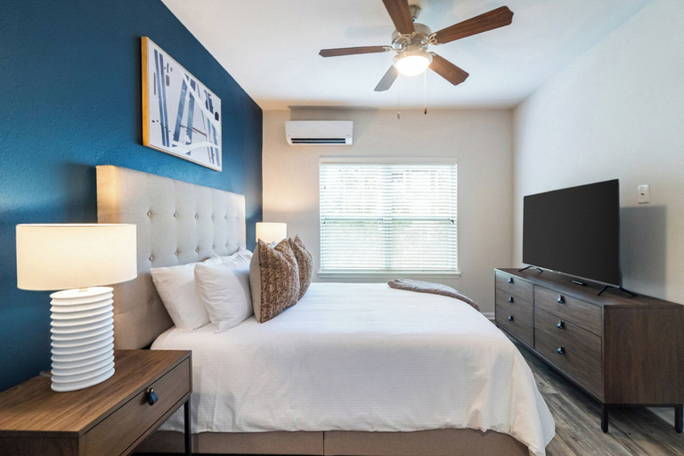 Room 5, Landing Apartments - University City North, Mecklenburg