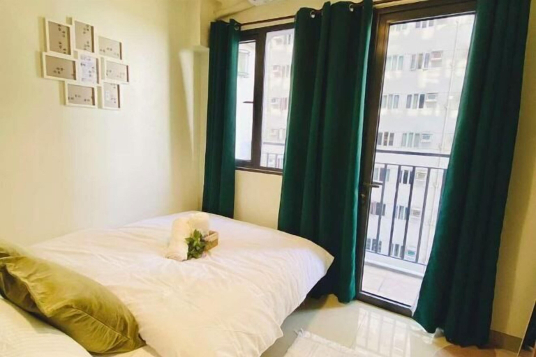 Room 4, Ai-Stay 78 at Shore 2 T1, Pasay City