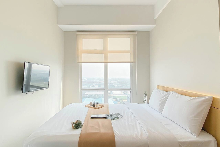 Room 2, Simple Look 1Br Apartment Near Mm2100 At Vasanta Innopark, Cikarang