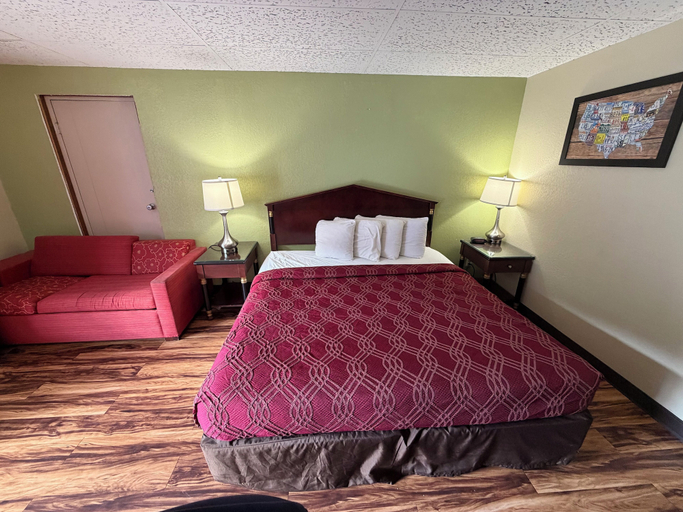 Room 4, Kiteville Bradford, Mc Kean