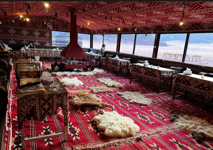 Room 4, Wadi Rum Moon, Quaira