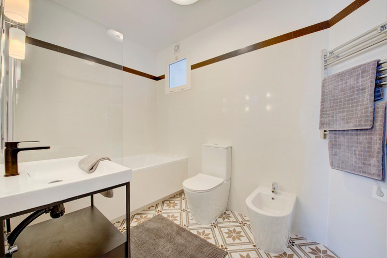 Bathroom 4, Modern, bright and welcoming oceanfront apartment, Santa Cruz de Tenerife