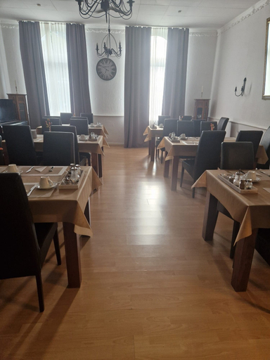 Restaurant 2, Hotel Kronprinz, Emden