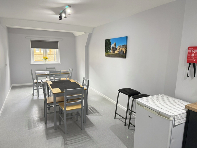 Shared kitchen facilities 5, Porters Lodge, Herefordshire
