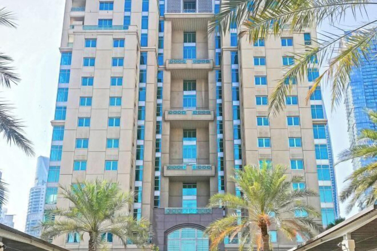 Exterior 5, bnbme Dubai Marina: Quiet Patio Oasis, Dubai