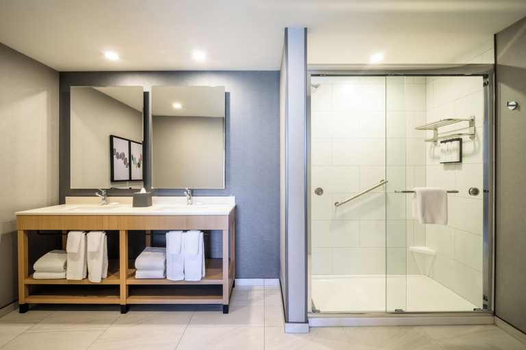 Bathroom 4, Hyatt Place Whitehorse, Yukon