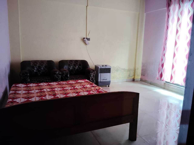 Room 2, Hotel Jangam Eastea Loging, Ratnagiri