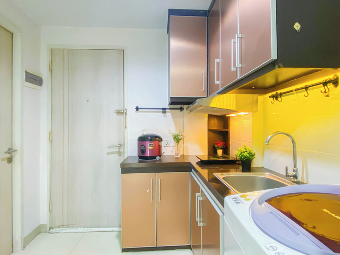 Private kitchen 5, Simple 2Br At Azalea Suites Apartment, Cikarang