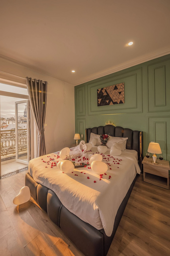 Bedroom 2, Bee Luxury Da Lat Hotel, Đà Lạt