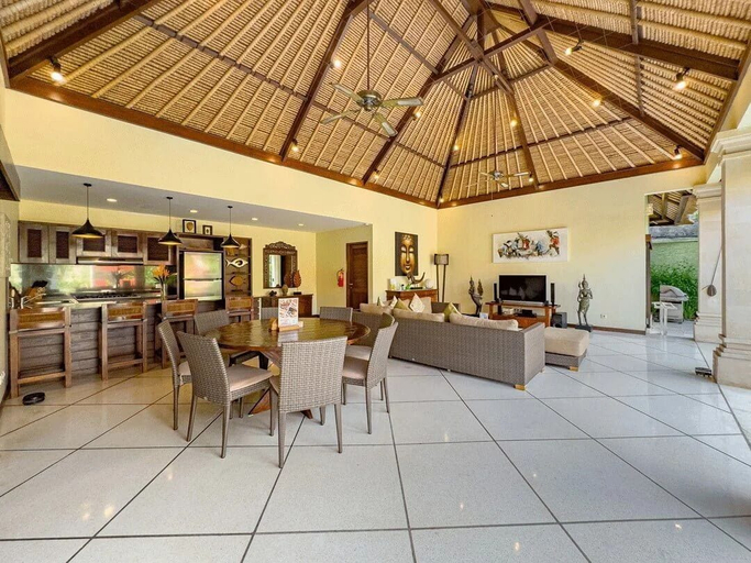 Food & Drinks 4, Spacious 4BR - Villa Santai - Central Seminyak, Badung