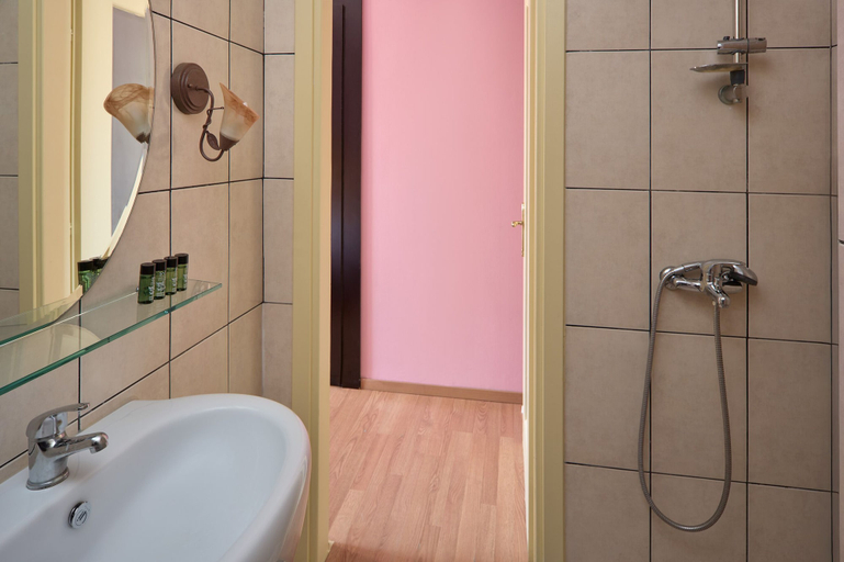 Bathroom 5, Delphi Art Hotel, Attica
