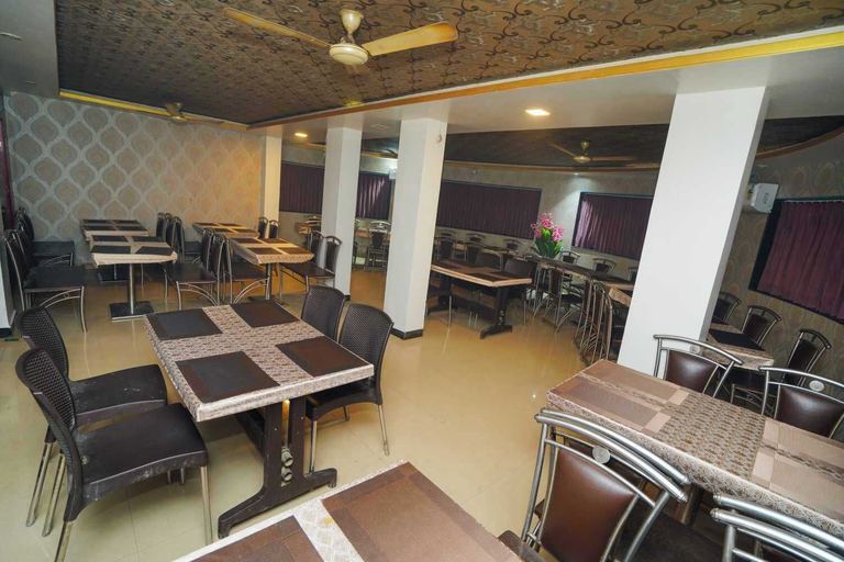 Food & Drinks 5, Kings Executive, Osmanabad