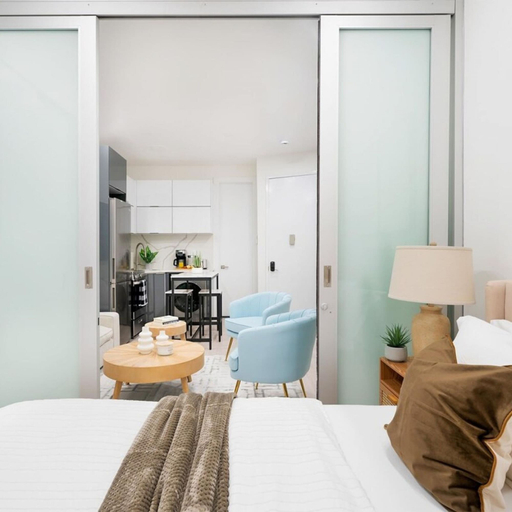 Room 4, 317-2a Sleek Modern 1Br UES W D, New York