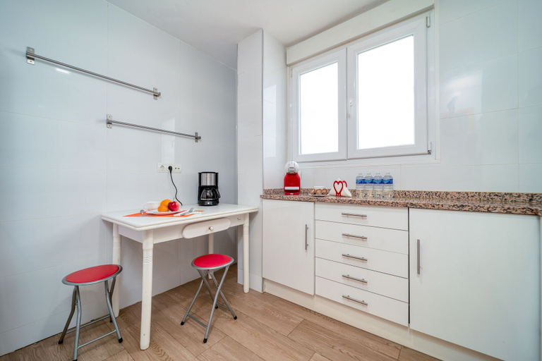 Shared kitchen facilities 5, Casa Grande Casa Café, Madrid