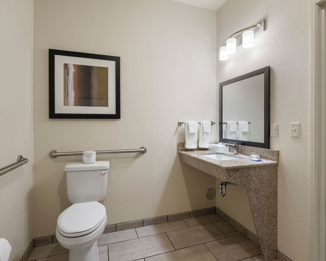 Bathroom 4, Cobblestone Hotel & Suites - Ephraim, Sanpete