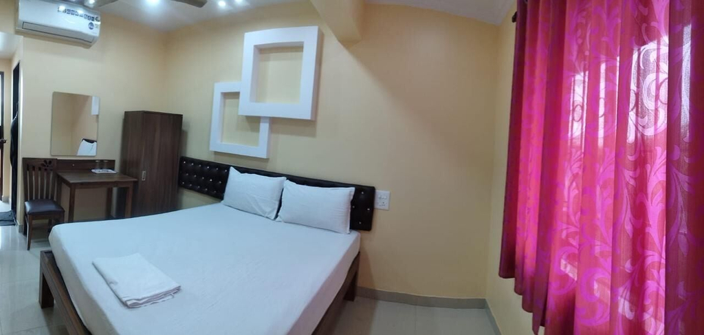 Room 2, Hotel Shrinivas Residency, South Goa