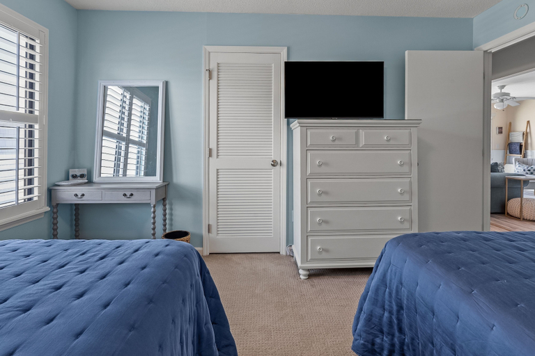 Bedroom 3, Sea Cloisters 305e, Horry