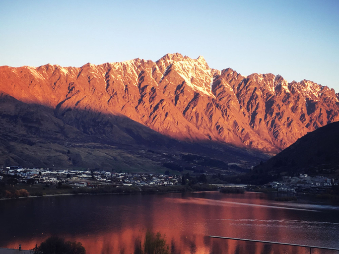 Exterior 3, The Embassy B&B, Queenstown-Lakes