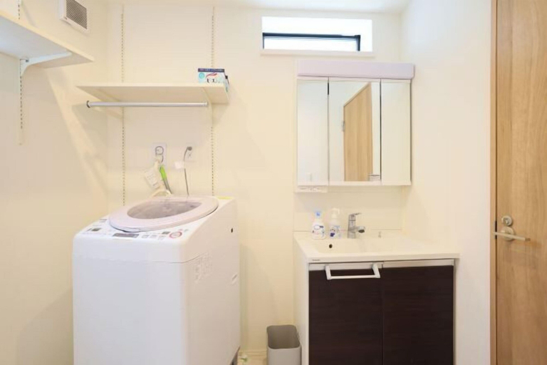 Bathroom 4, Infinity Grove in Ikebukuro・ZHUOJU, Toshima