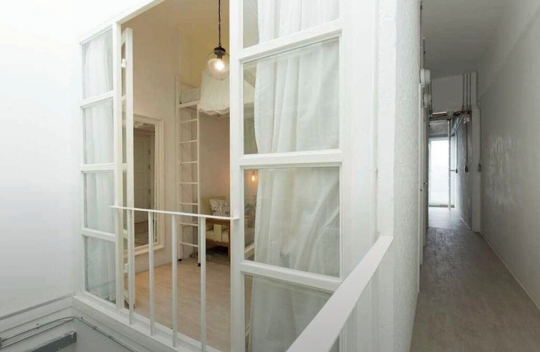 Room 2, TWH Hostel Bangkok, Wattana