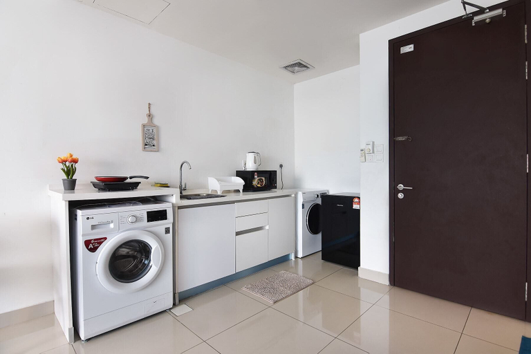 Interior 3, Lovely Studio Trefoil Near Setia City Mall & Sccc, Shah Alam
