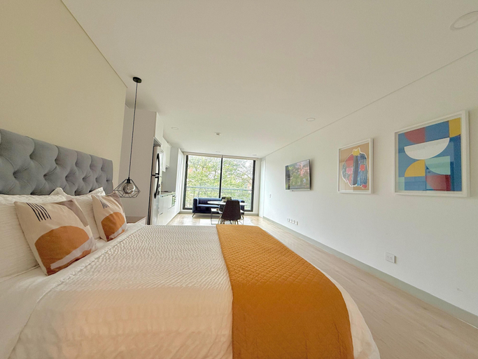 Room 2, Virrey by Weeki, Santafé de Bogotá