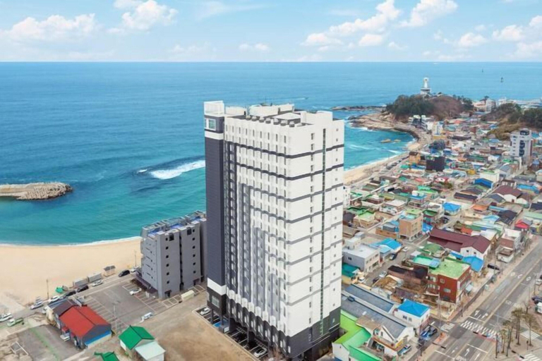 Exterior 2, Lighthouse Beach 1504, Goseong