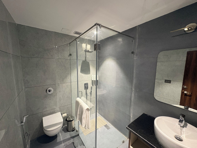 Bathroom 5, Basera Hotel Samastipur, Samastipur