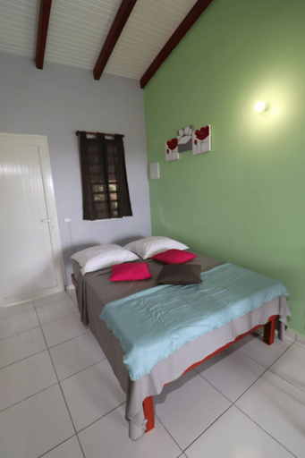 Room 3, Les Gites de lUnion, Les Abymes